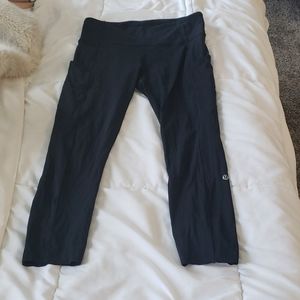 Pace Rival High Rise Crop Lululemon leggings 22"